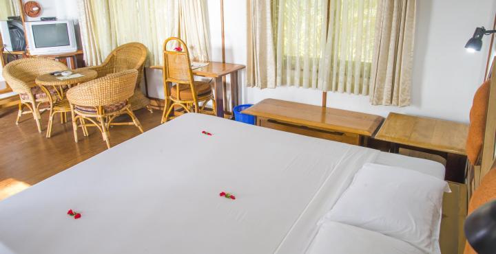 Ktdc Water Scapes Hotel Kumarakom Buitenkant foto