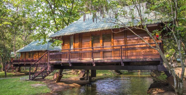 Ktdc Water Scapes Hotel Kumarakom Buitenkant foto